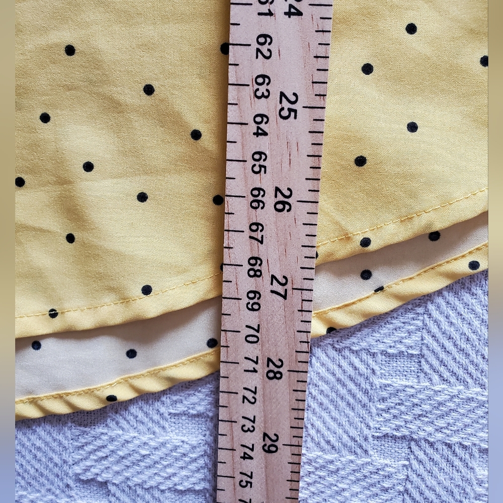 Roswear Sun Yellow Polka Dots Roll Tab Sleeve Tunic - Picture 9 of 9